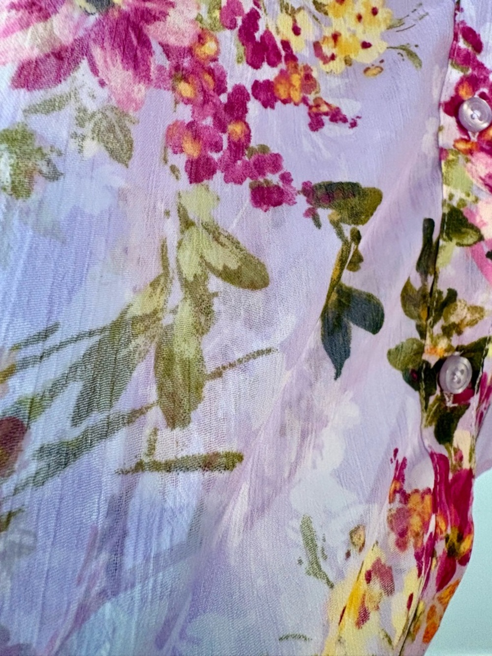 Kut from the Kloth Lavender Floral Button-Up Blouse NWOT - Picture 5 of 9